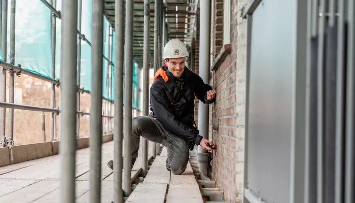 Medewerker van de Maand: Roger Dekker, Senior Inspecteur